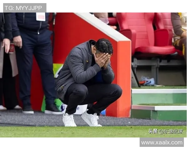 前曼联分析师称穆帅常主导战术会议并表示从滕哈赫身上学到很多 前曼联分析师称穆帅常主导战术会议并表示从滕哈赫身上学到很多